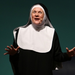 Nunsense-067.jpg