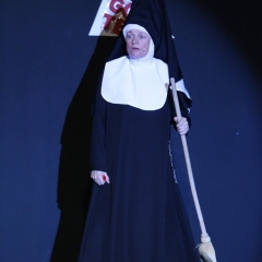 Nunsense-135.jpg
