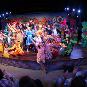 seussical-00095