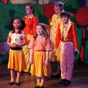 seussical-00240