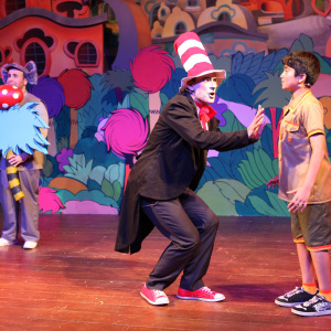 seussical-00645