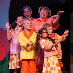 seussical-00651