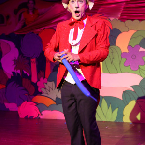 seussical-00675