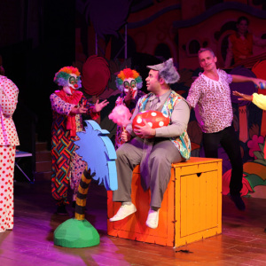 seussical-00715