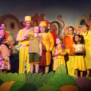 seussical-00755
